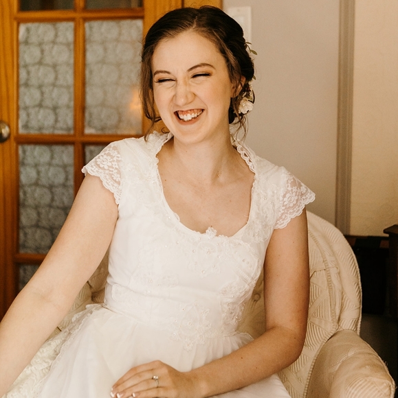 Meet your Posher, Kimmy - Picture 5 of 6